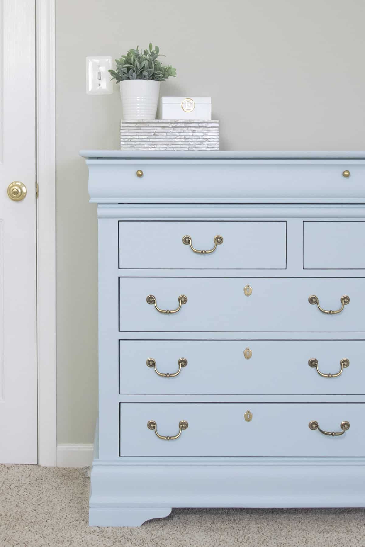 Beautiful Baby Blue Dresser Makeover with Fusion Mineral Little Whale